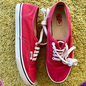 Vans Off The Wall Shoes Women's Size 8
Men's Size 6.5 Canvas RED EUC
